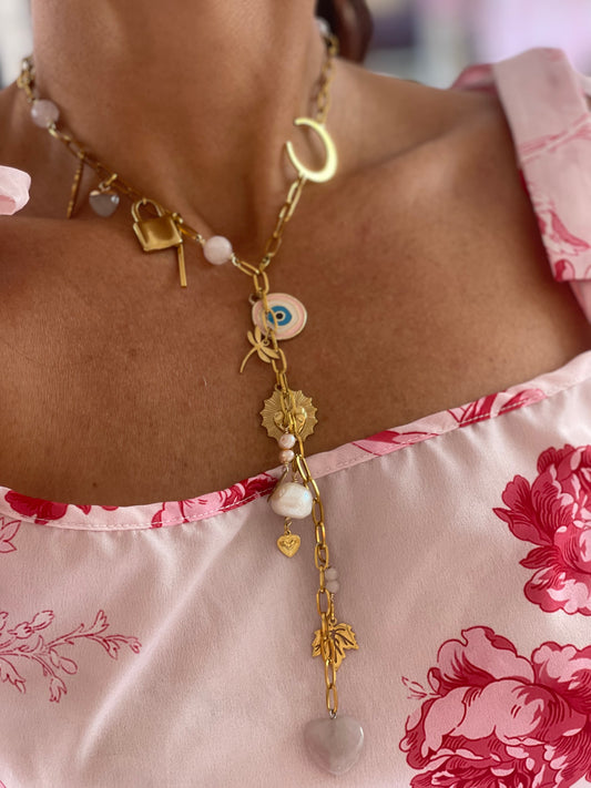 Flirty necklace